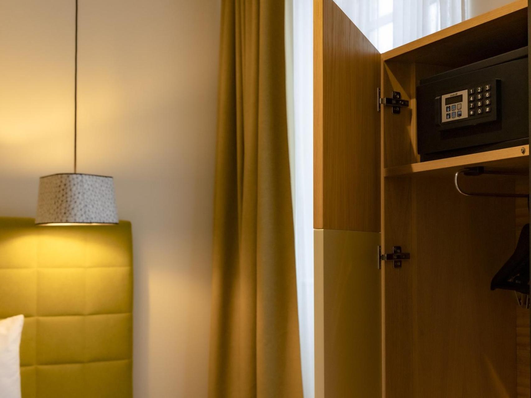 Hotel Ginkgo - Spa Biloba 坎佩尔 外观 照片